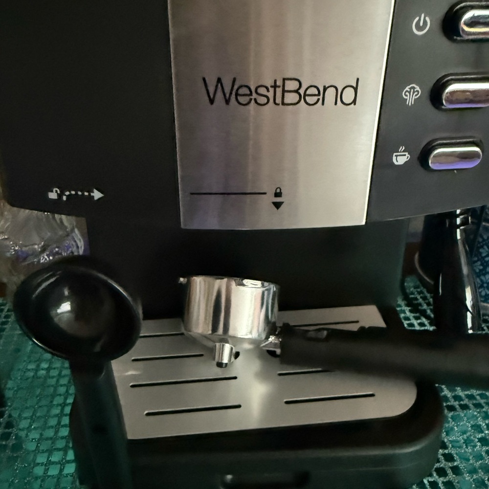 West Bend Espresso Machine with Accessories - Picture 7 of 8